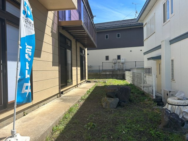 殿城　中古住宅の庭