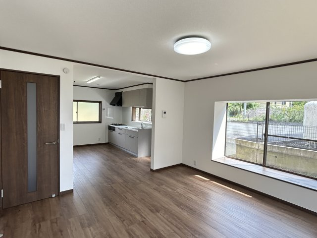 殿城　中古住宅の居間・リビング