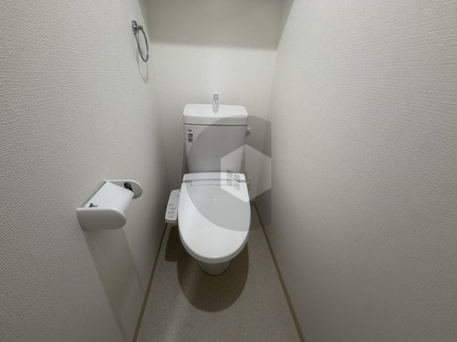 D porta Damreyのトイレ