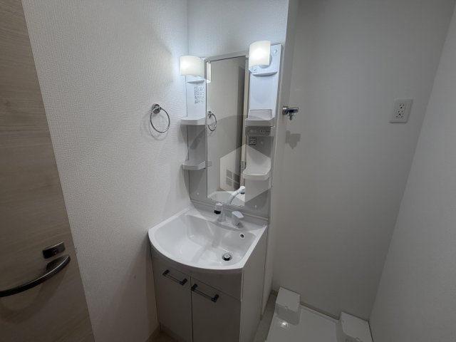 D porta Damreyの独立洗面台