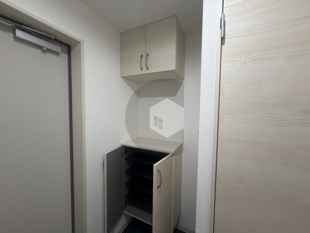 D porta Damreyの収納