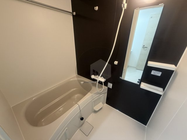D porta Damreyの浴室