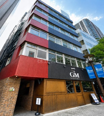 瓦町ビルの外観