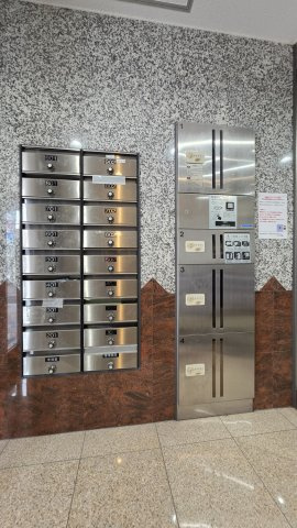 スカイコート神楽坂弐番館のその他共用部分|メールボックス・宅配ボックス