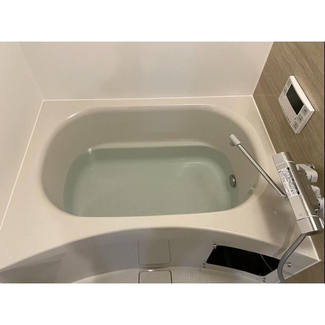 エルファーロ日暮里の浴室