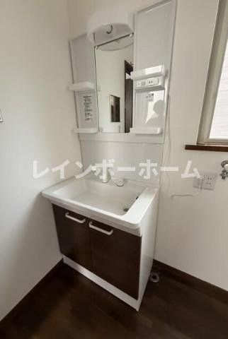野田市五木新町戸建て　仲介手数料（賃料の1.10ヵ月）の50％OFF対象物件！の洗面所|スペースが確保できる洗面所です