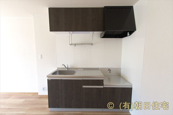 呉市広吉松１丁目のアパートのキッチン