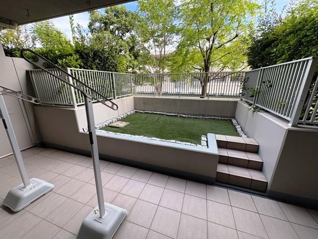 プラウド夙川のバルコニー
