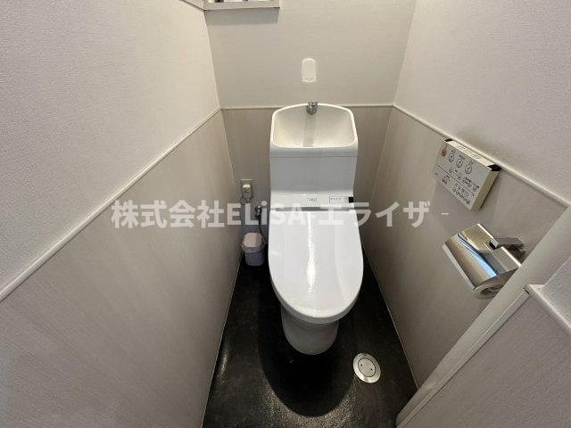 ＡＵＢＥ新川ビル　201のトイレ