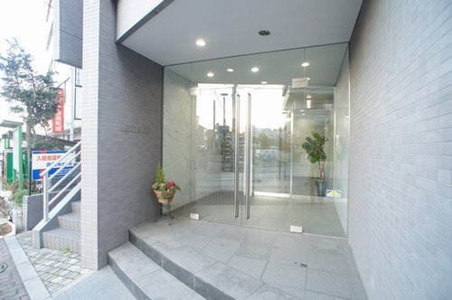 アクステージのエントランス