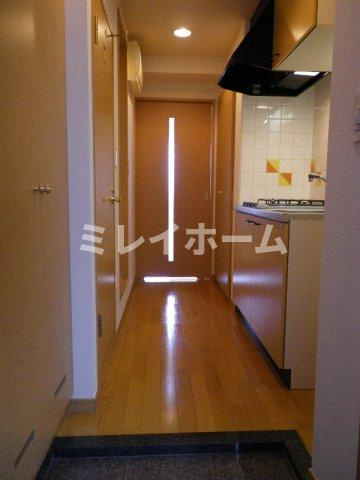 ルーブル中延壱番館の玄関