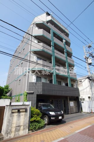 ブライズ大森ドゥエの外観|2007年5月築　RC鉄筋コンクリート造地上7階建て総戸数28戸
東京都大田区大森北4丁目　JR京浜東北線大森駅徒歩9分、京急本線平和島駅徒歩12分