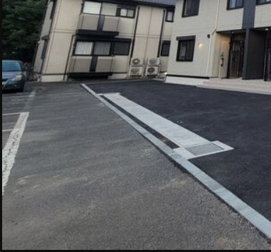 クラリエールの駐車場