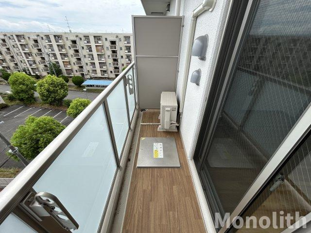 FREEDOMresidence堺深井沢町のバルコニー