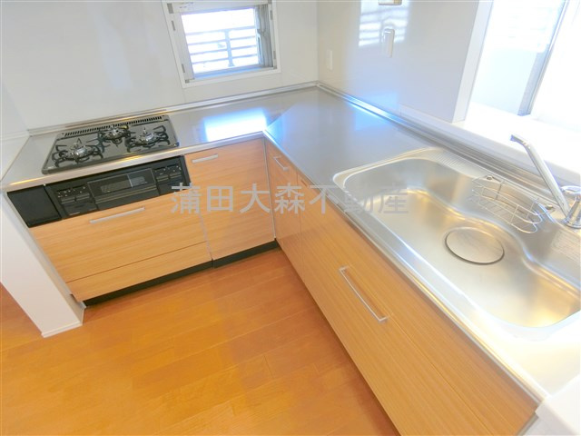 東矢口分譲マンションのキッチン