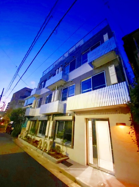 シャッツクヴェレ中野本町の外観