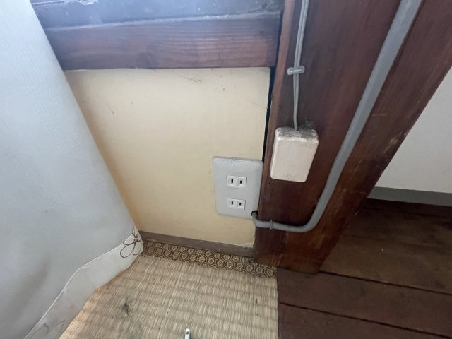 髙橋荘の玄関