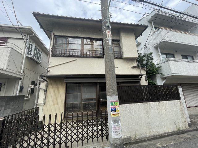 髙橋荘の外観