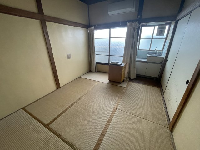 髙橋荘の居間・リビング
