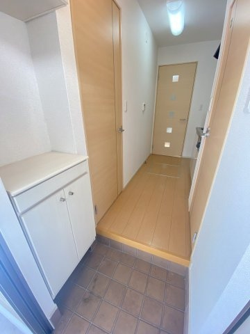ブリーゼ森崎の玄関|シンプルで使いやすい玄関です