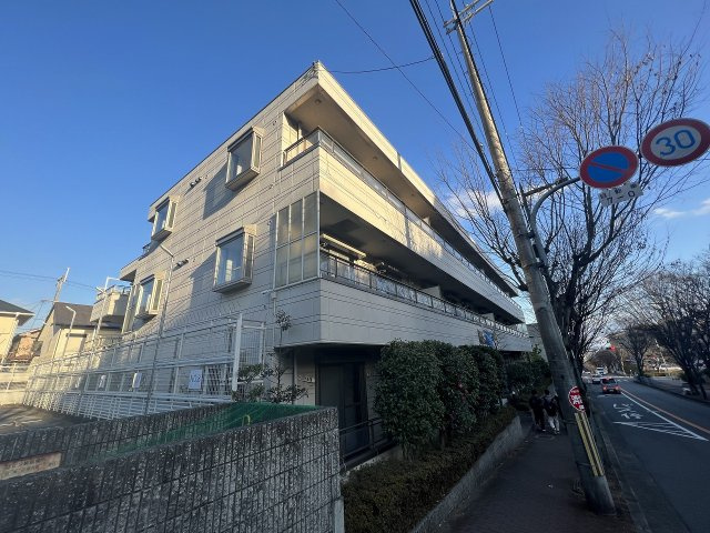 アニマン高槻阿武山の外観