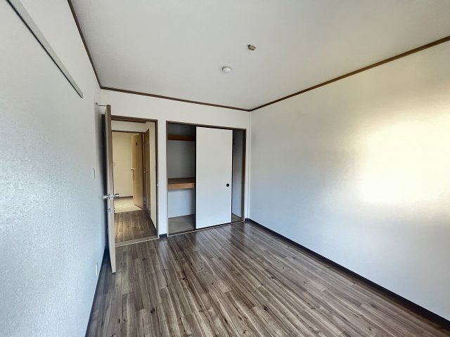 アニマン高槻阿武山の寝室
