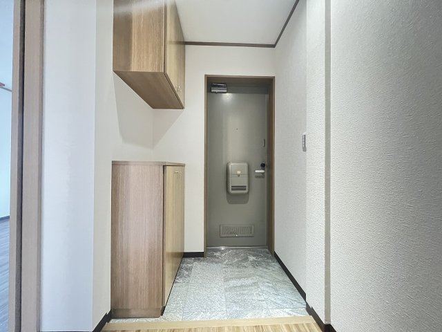 アニマン高槻阿武山の玄関