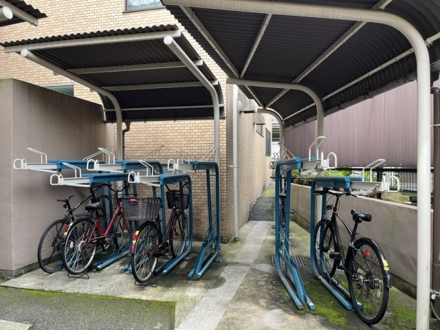 ライオンズマンション西新小岩のその他共用部分|駐輪場
