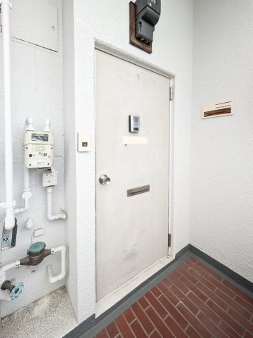 Kilameki Bluの玄関|明るい玄関です