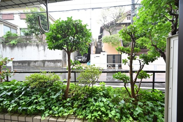 ラミアール都立大の展望