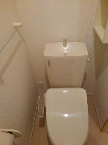 サンリット　メゾンのトイレ|清潔感のあるトイレです
