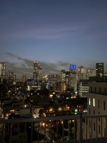 AXAS代々木アジールコートの展望|夜の景色