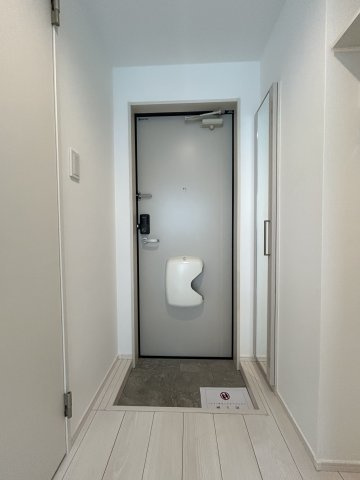 ハーモニーテラス高円寺南Ⅳの玄関