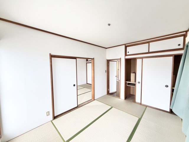メゾン古川の居間・リビング