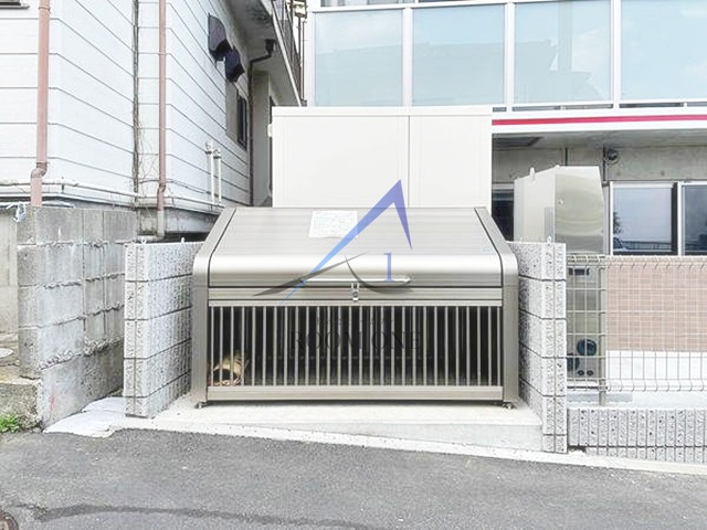 レオ伍拾八番館
