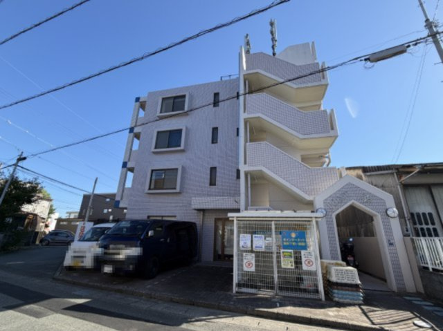 POINT幸の外観
