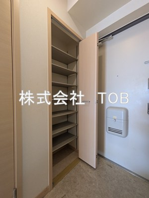 【設備】 | カンパニュラ | シューズボックス※クリーニング完了前※