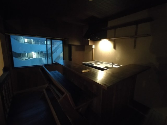 吹田市春日１丁目の店舗事務所