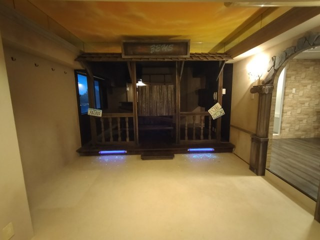 吹田市春日１丁目の店舗事務所