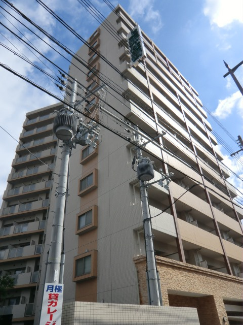 エクセレント上新15の外観