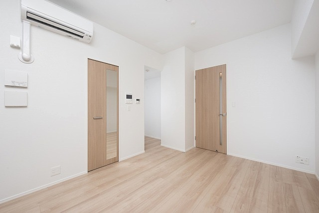 新品家具付きマンション築港本町8A(KaGood福岡)の洋室