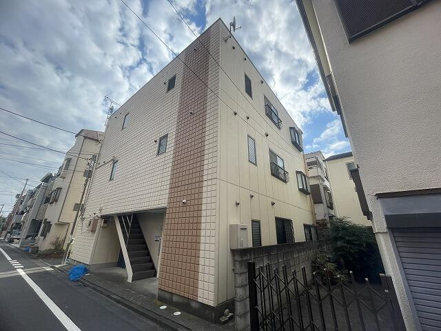 メゾン・ド・アレーのエントランス