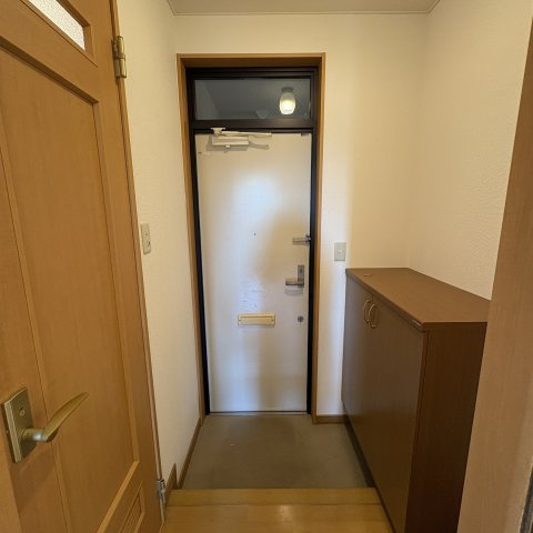 ビクトリアコーポⅡの玄関