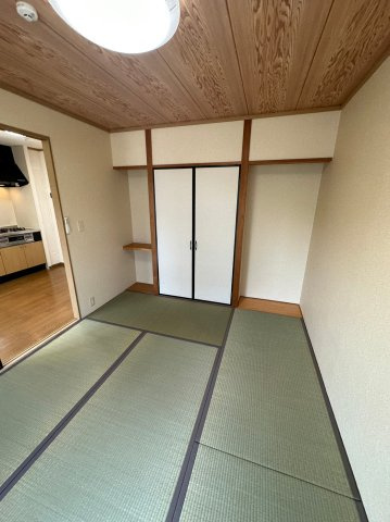 ユングフラウの和室