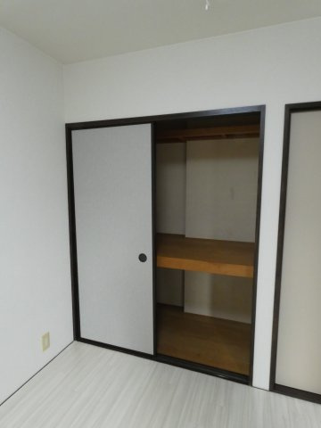 グリーンハイツ滑川の収納