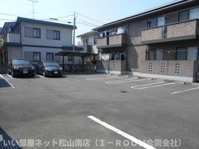 【駐車場】 | リビングタウン古川北壱番館　B棟