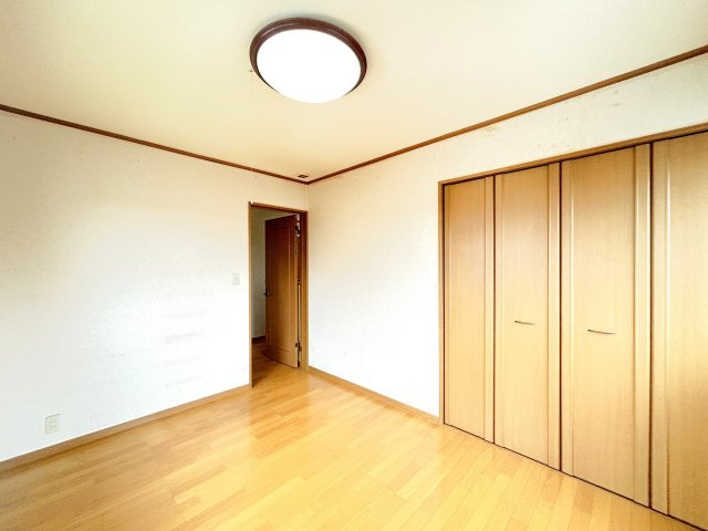 下野市柴　中古戸建の洋室