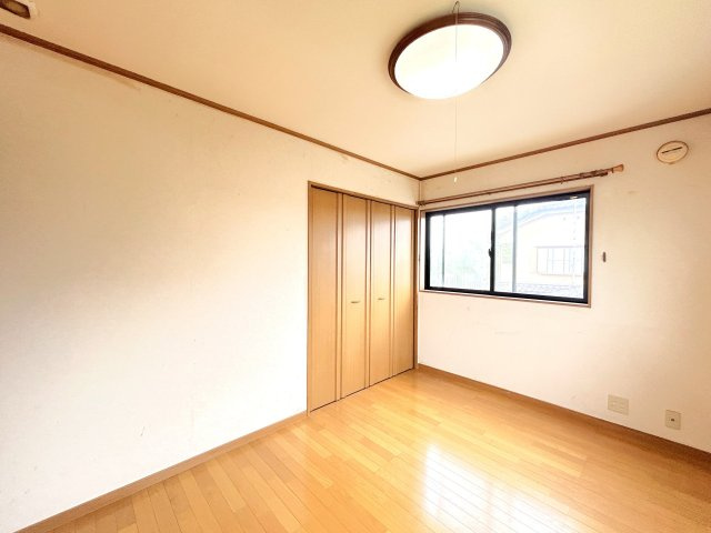 下野市柴　中古戸建の洋室