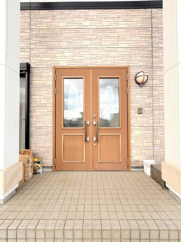 下野市柴　中古戸建の玄関