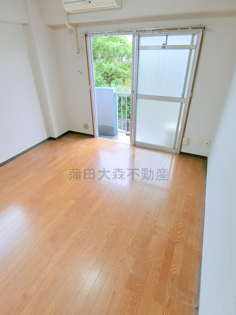 殿山VYのその他共用部分|敷地内平置き駐車場　空き状況等詳細はお問合せください。
軽自動車15.000円　普通車20.000円